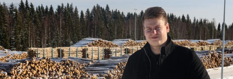 Joel Kettunen Vihreän teollisuuden alueella Nurmeksessa