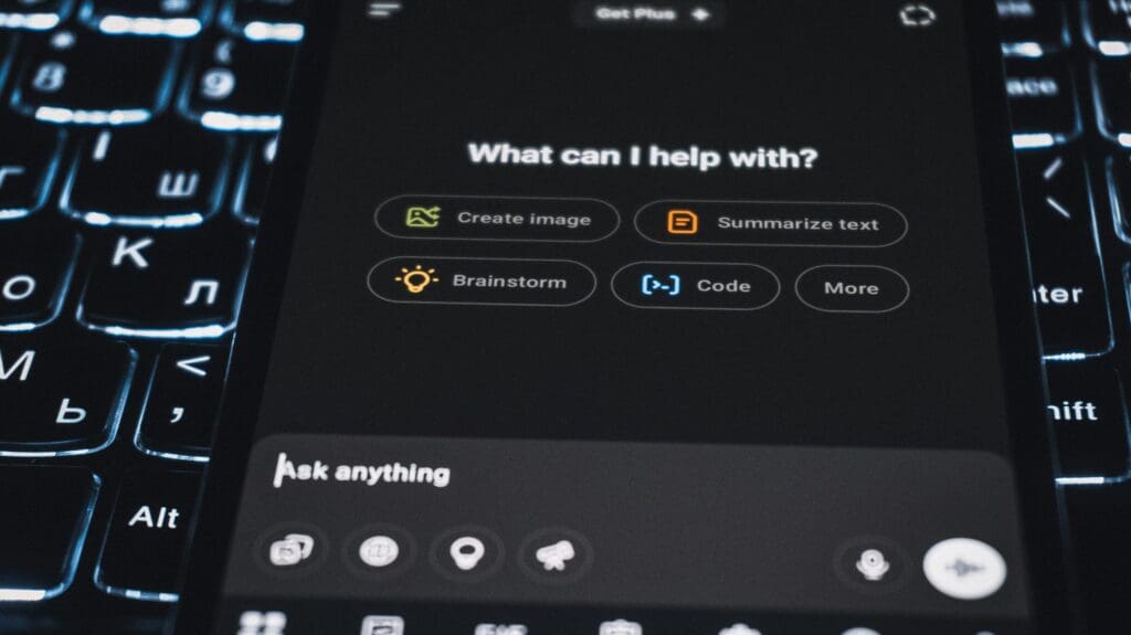 Kuvituskuva-PIKES-tekoälyä-yrityksille-koulutus
