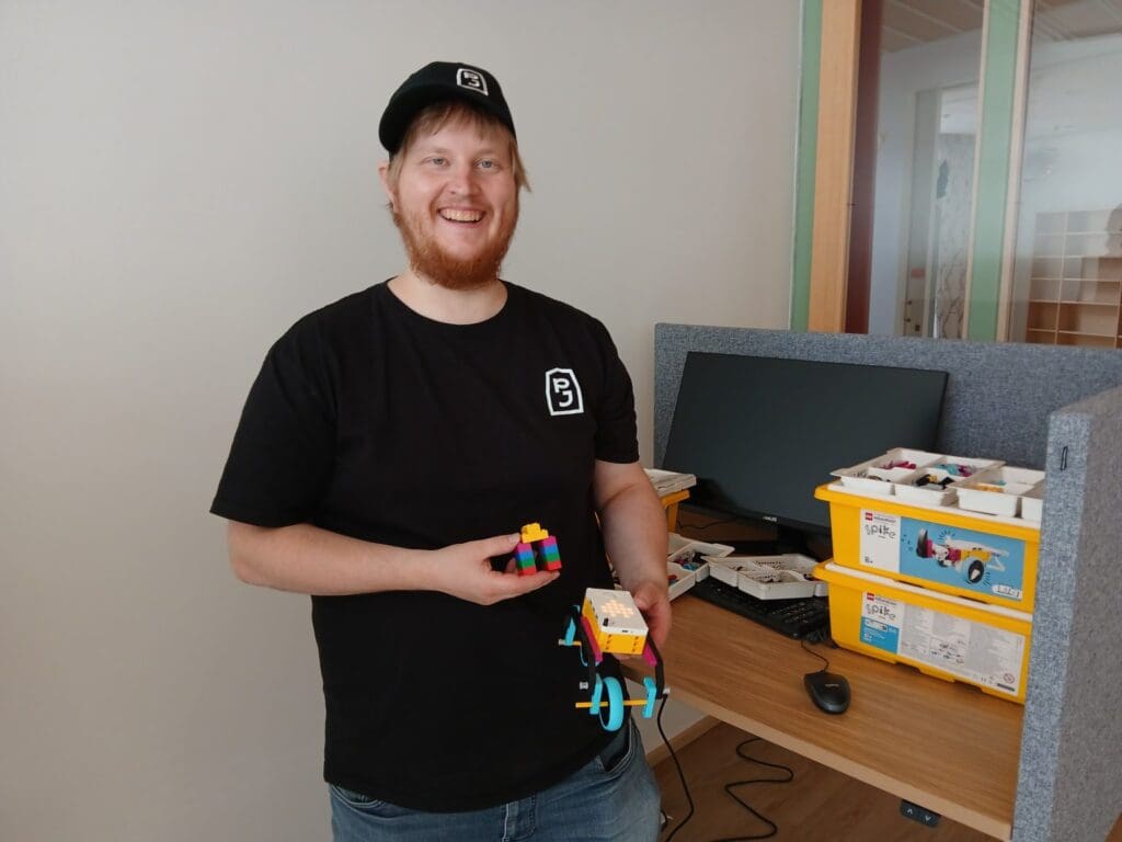 Matkailukeskus Puu-Juuan hotellipäällikkö Anton Sutinen