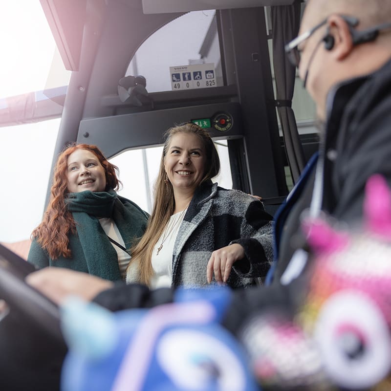 PIKES-yrityspalvelut-matkailuyritysten kehittämispalvelut Nurmeksessa ja Juuassa, kuvassa Siru Hirvonen ja Hanne Nevalainen