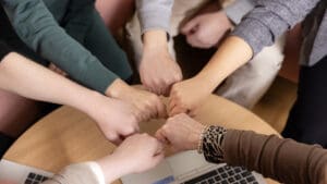 PIKES-yrityspalvelut yhteistyötä