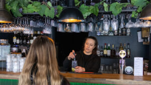 PIKES-yrittäjäksi-Juukaan, kuva: Lounge Bar H Helmer, Juuka