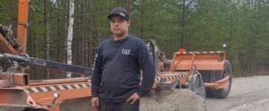 PIKES yrityspalvelut, kuvassa Koneurakointi A Kaasisen yrittäjä Aatu Kaasinen